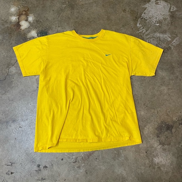 Nike Other - Y2K Nike Silver Tag T-Shirt